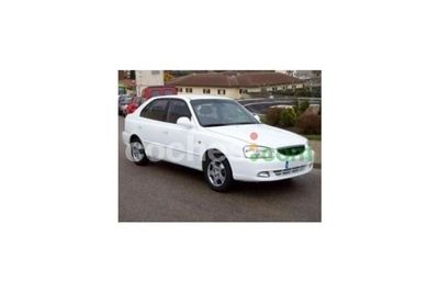 Hyundai Accent 1.5 Crdi Gl 4p. 4 p. en Madrid
