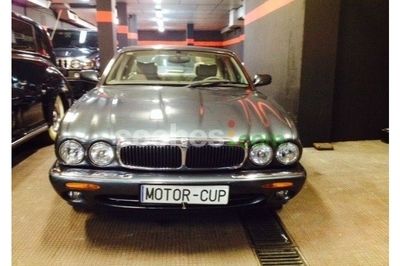 Jaguar Xj Xj8 3.2 4 p. en Madrid