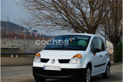 Renault Modus 1.5dci Confort Expression 5 p. en Barcelona