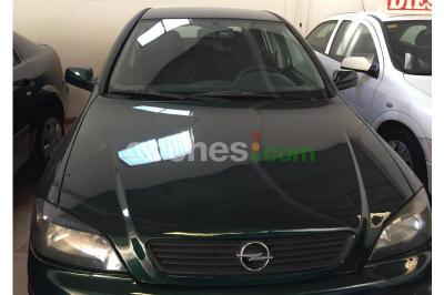 Opel Astra 2.0dti 16v Comfort 5 p. en Sevilla