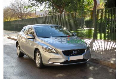 Volvo V40 D3 Momentum 150 5 p. en Valencia