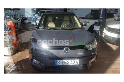 Ssangyong Tivoli D16t Limitecd 4x2 5 p. en Cadiz