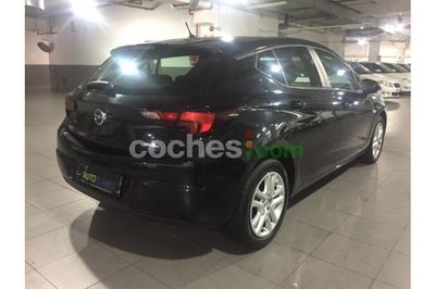 Opel Astra 1.4t Selective 5 p. en Madrid
