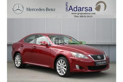 Lexus Is Is 220d Luxury Cambio 2.4 4 p. en Valladolid