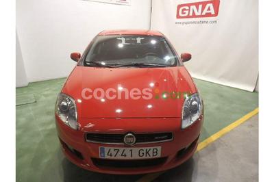 Fiat Bravo 1.9mjt Dynamic 120 5 p. en Malaga